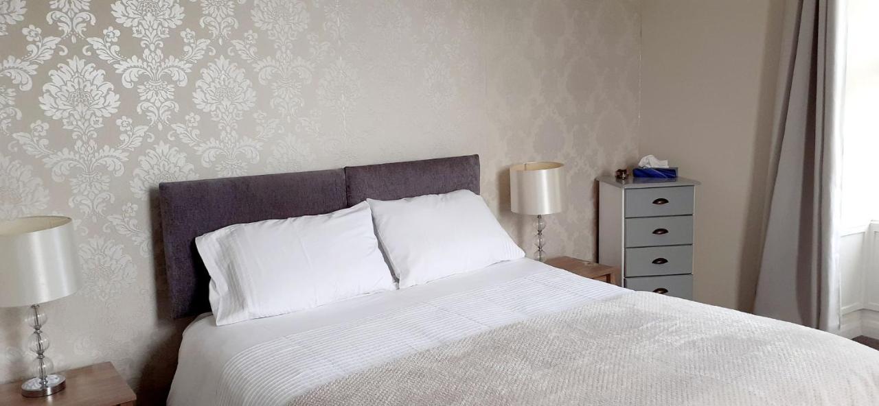 Queens Rooms Porthmadog Esterno foto